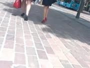Black or red ?