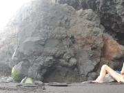 Wanking big dick on Beach.