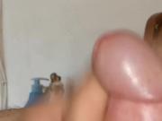 Masturbieren wie ein Affe im LOckdown