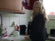 Geile Deutsche MILF mit Mega Titten fickt mit ihrem Chef