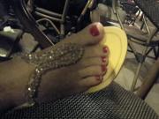 Gf Tease me, Shows me sexy Feets Toes at cafe