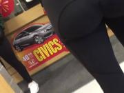 Yoga Pants Teen Shaking Ass