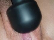 Wond and vibrator squirting