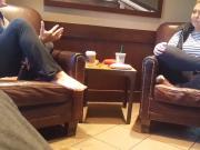 Dick flash 2 chicks in Starbucks