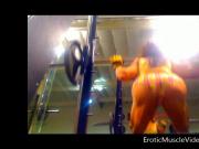 EroticMuscleVideos Big Guns Voyeur Pump