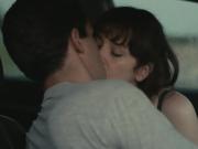 Melanie Lynskey - Hello I Must Be Going 02