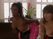 Shanola Hampton, Isidora Goreshter - Shameless S07E03