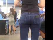 Teen booty in jeans 4