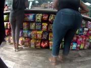 BIg juicy gas station azzes