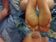 iCum on feetsoles