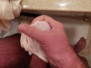 Playing with mother in law private things and cumming