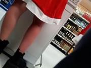 Upskirts bajo la falda