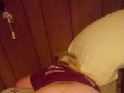 Exposed wife Jennifer Ballard cums on huge fist