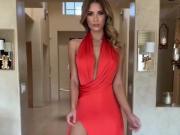 Chicas modelando vestidos 4