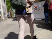 Candid Girl Jeggings Ass and Cameltoe 38