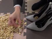 Crash food with high heels