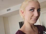 Blonde stepsis Jade Amber gets banged