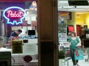 Store flashing nearly nude
