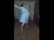 bbw mom dancing