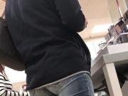 Savor Curvy Candid Ass in Designer Jeans