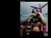 Desi girl fingering and moaning