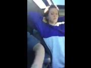 On a sunny day she gave a lovely blowjob in the car