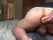 Anal gape - yellow pepper