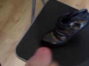 Cum on shoes