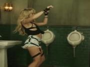Shakira Sexy Body