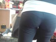 Gipsy young moms ass in shop