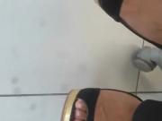 Pezinhos querem um delicioso cacete