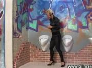 Bukake whore gets slimed