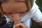 Blonde hottie giving exelent blowjob