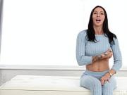 Fitness Model With Incredible Body Has An EPIC CASTING!