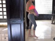 Big boobs yoga instructor Peta Jensen bangs a client