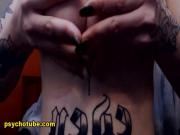 Tattooed Brunette Fetched Sexiness Live In Cam