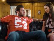 Cheerleader stepdaughter teen Charly Summer determined to get with dad