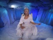 'WHITE WITCH From NARNIA Wants To Dominate Over You Virtual Reality Parody'