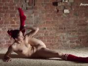 'Russian tight petite gymnast Siro Zagibalo first time on camera'