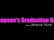 'Stepsons Graduation Day - S16:E1'