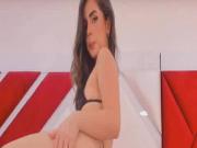 A Girl With Beautiful Face Shows How To Cum