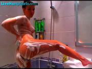 Hot Webcam Teen Soaps Up In Shower