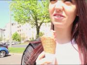 Rea amateur Eurobabe Jessica Malone gets nailed in public