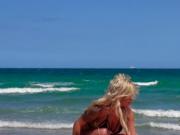 Lesbians from beach fucks in shower
