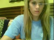 Hot Babe Amateur Girl Play On Webcam