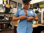 Lady police officer nailed in a pawnshop