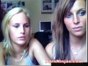 A Bunch Of Girls Fool Around On Cam