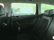Babe gets scammed and fucked in taxi