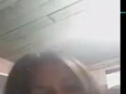 Marilia ayrich no Periscope fazendo Putaria com a amiga