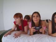 Orgy licks pussy and sucks dicks Gamer Girls